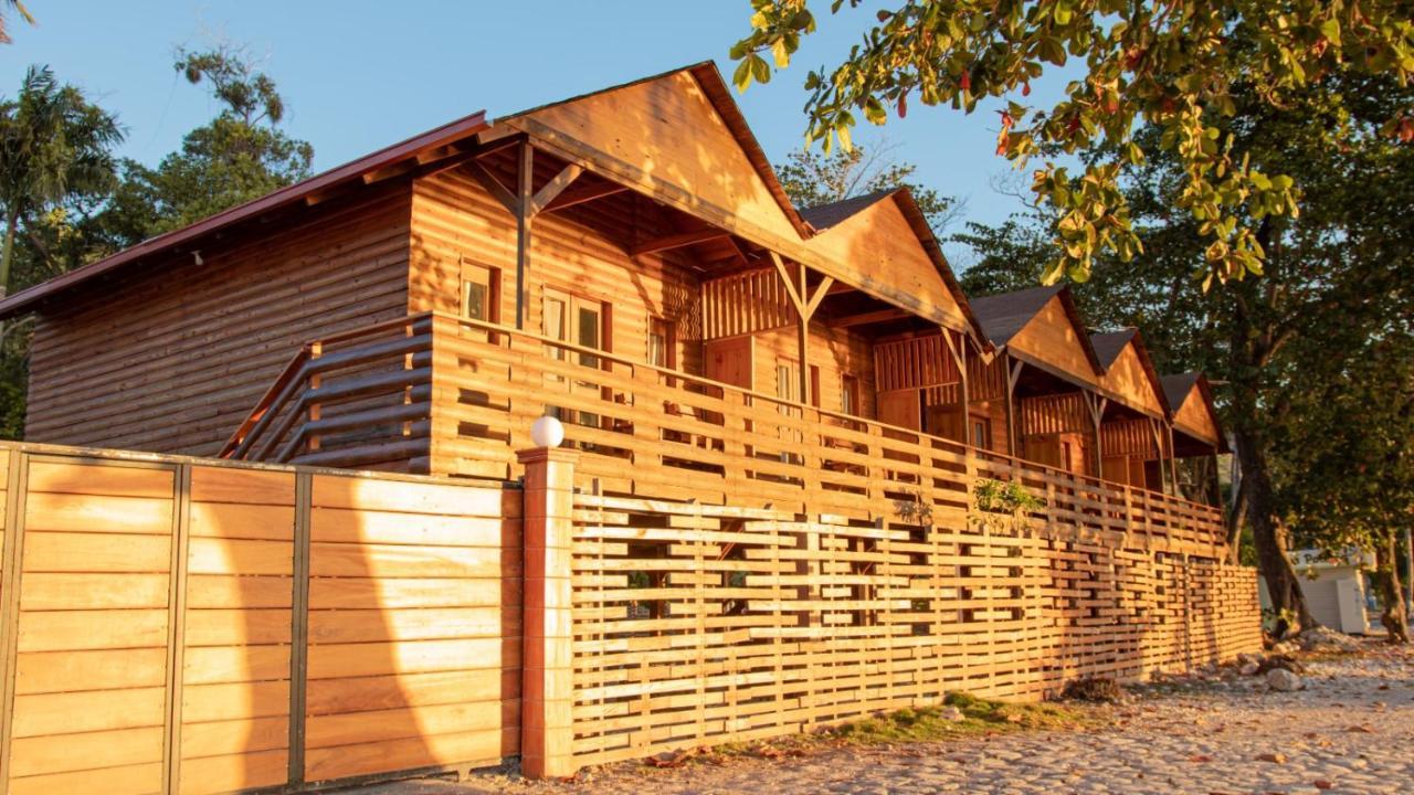 Hotel Sea Breeze Paraiso  Екстер'єр фото