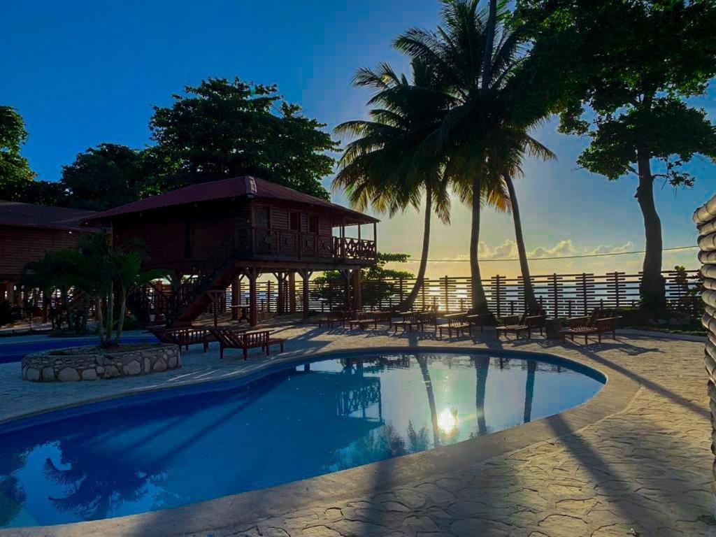 Hotel Sea Breeze Paraiso  Екстер'єр фото